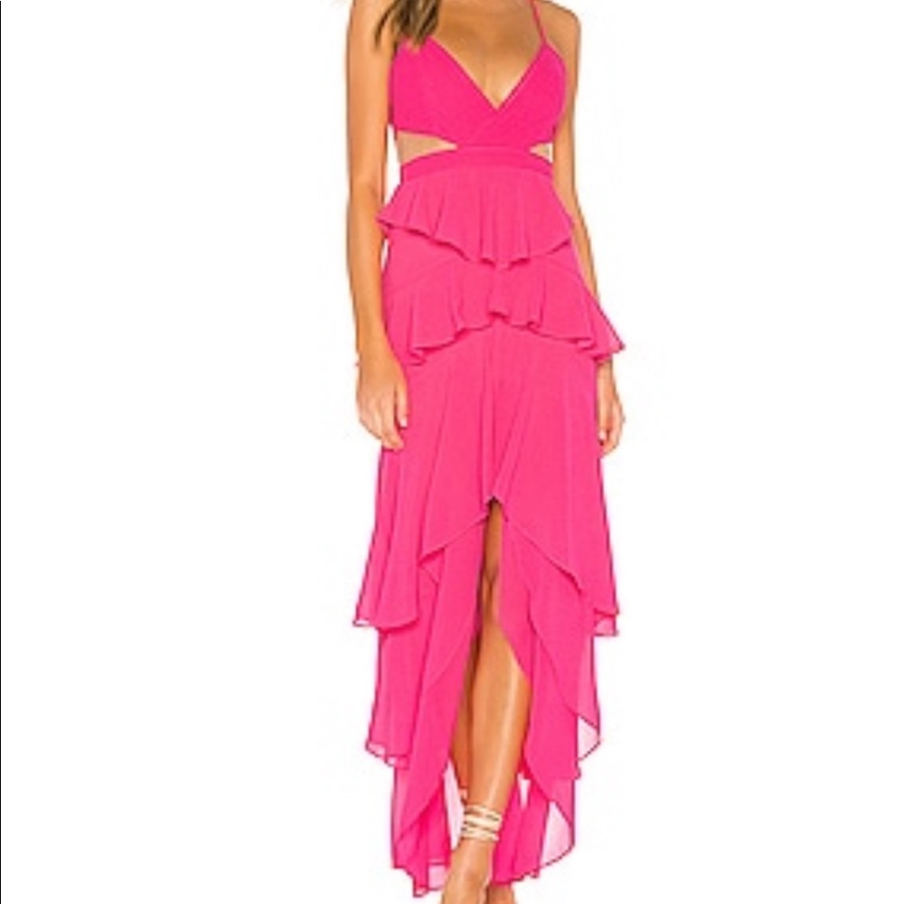 ISO please if anyone has this in an xs/s and is willing to sell it let me know!!